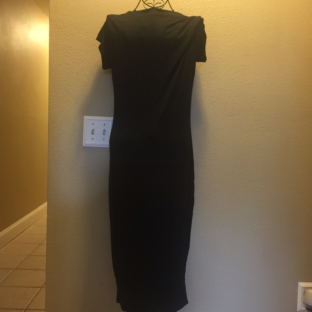 Cap Sleeve Bodycon Midi Dress - Picture 4 of 4